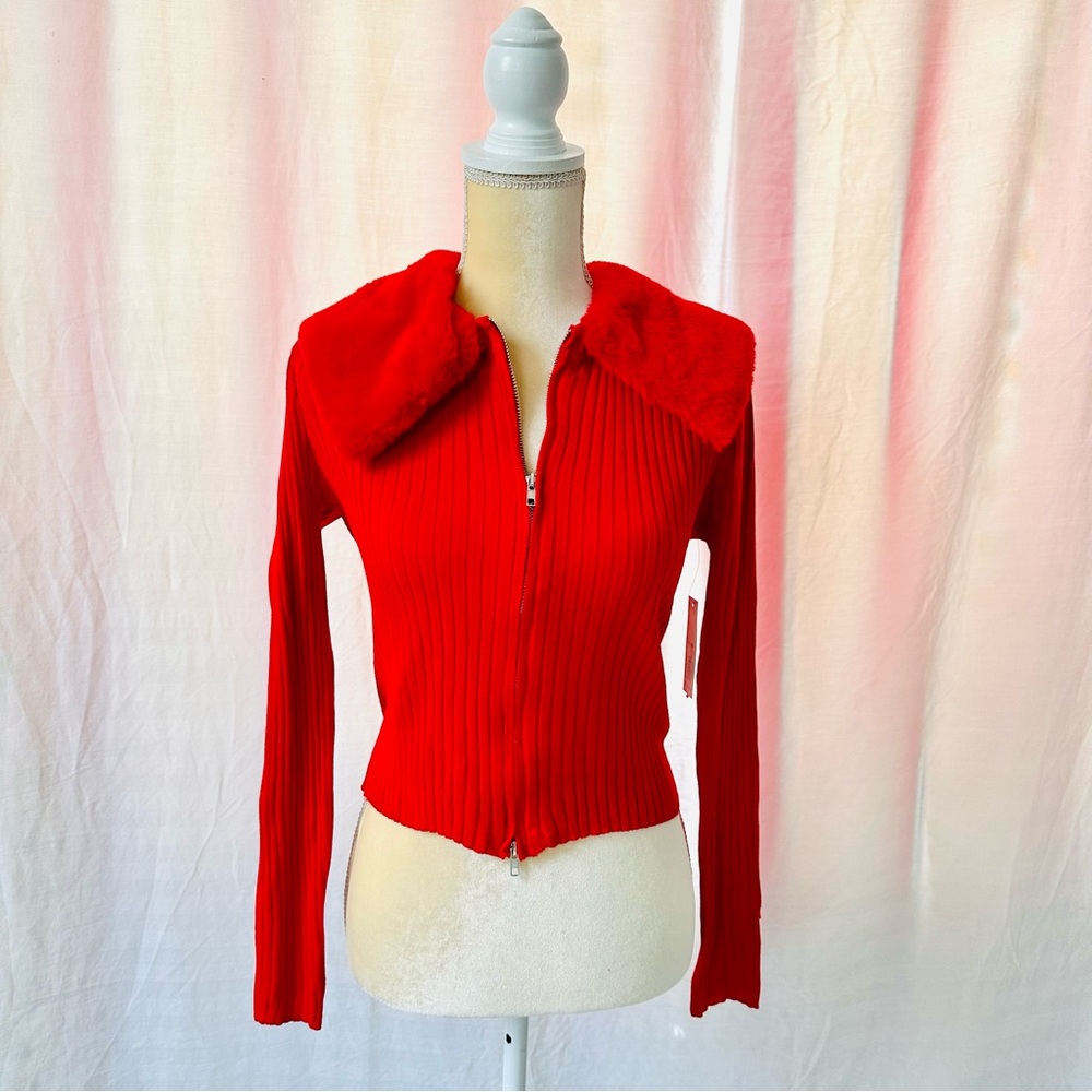 NWT Red Fur Collar Zip Front Ribbed Sweater Size Large 11/13 No Boundaries